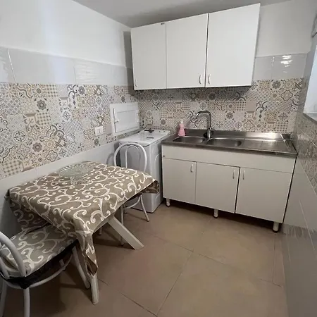 Albemarooms 3* ノート