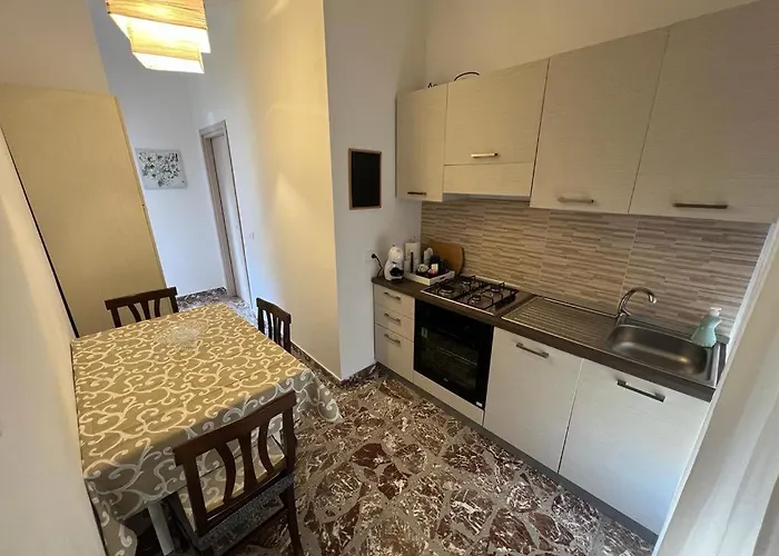 Гостевой дом Albemarooms Ното